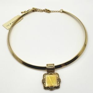 Stephan & Co Circle Necklace